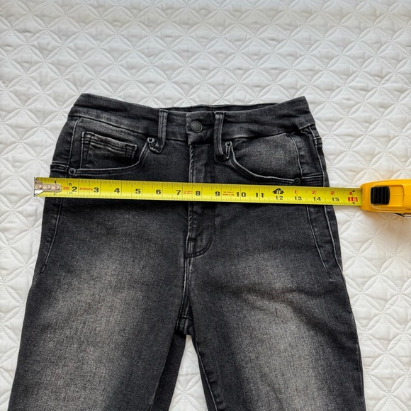 Good American Good Legs w/ Zip Ankle Stretch Black Denim Jeans - Size 4/27 - Picture 14 of 15
